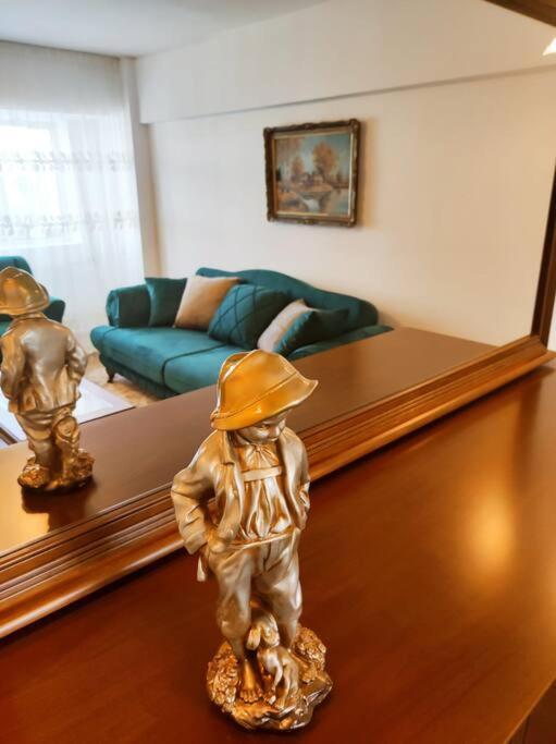 L'Imerald Ultra-Central Apartment-Artesian Fountains View Bucureşti Ngoại thất bức ảnh